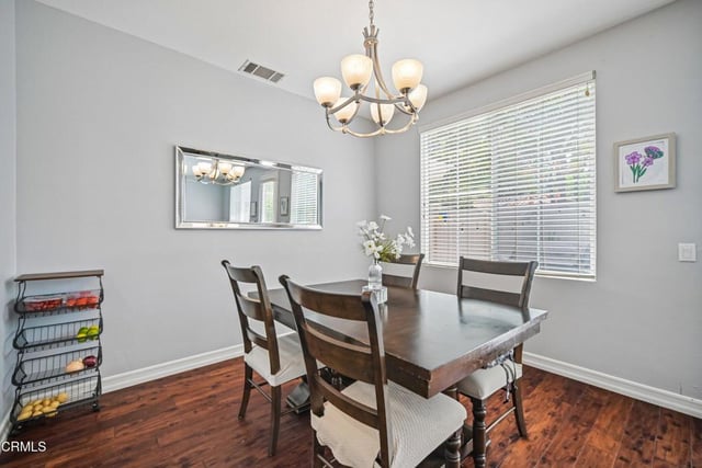 231 Calle Orovista, Camarillo, CA 93012 — photo 8 of 47
