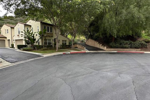 882 Sunset Place, Diamond Bar, CA 91765 — photo 5 of 36