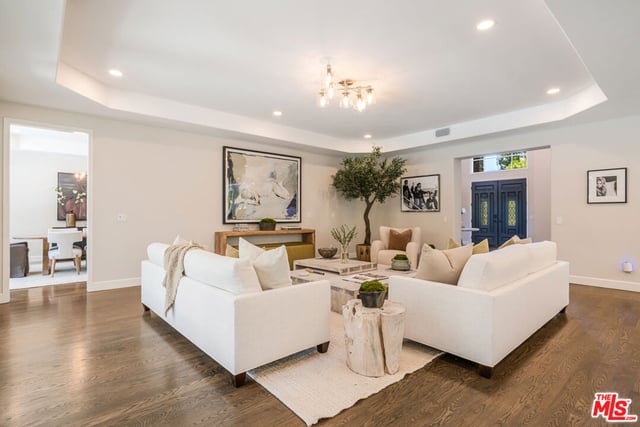 11797 CHAPARAL Street, Los Angeles, CA 90049 — photo 5 of 29