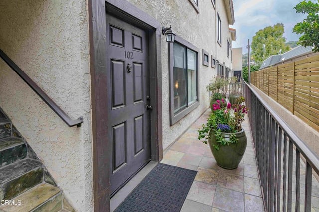 10960 Bluffside 102, Studio City, CA 91604 — photo 15 of 19