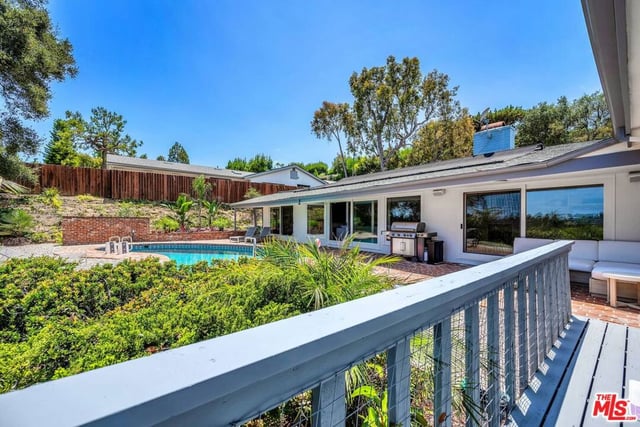2144 Banyan Drive, Los Angeles, CA 90049 — photo 41 of 46