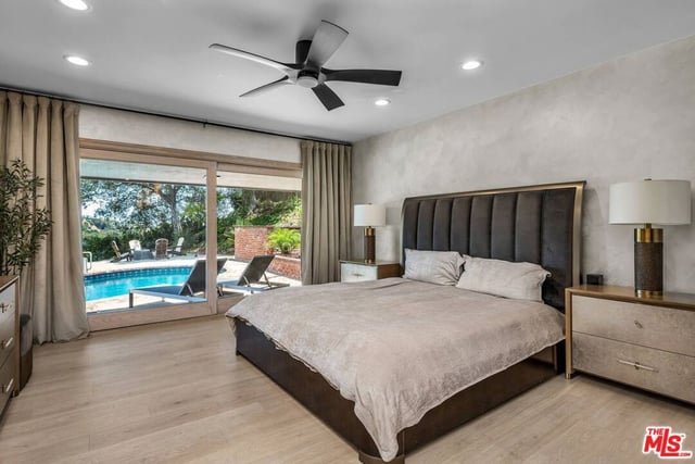 2144 Banyan Drive, Los Angeles, CA 90049 — photo 8 of 46