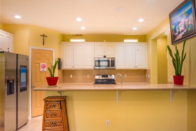 588 Athena, Carson, CA 90745 — photo 7 of 19