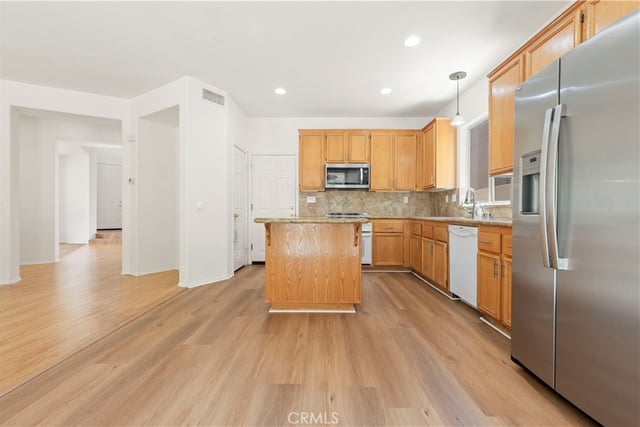 28549 Silverking Trail, Saugus, CA 91390 — photo 12 of 60