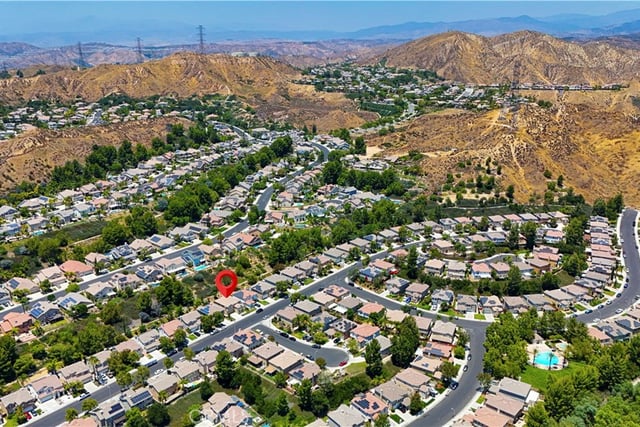 28549 Silverking Trail, Saugus, CA 91390 — photo 49 of 60