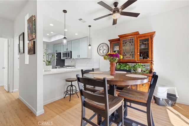 28127 Bobwhite Circle 98, Saugus, CA 91350 — photo 12 of 35