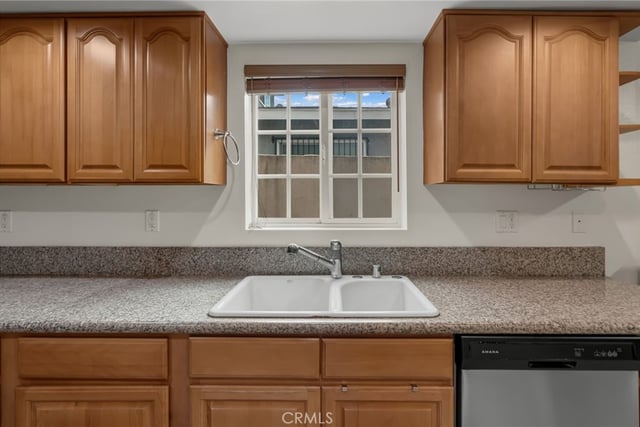 1608 W 226th 3, Torrance, CA 90501 — photo 13 of 37