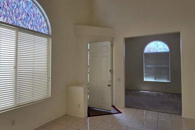 132 Citrine Ct, Gardena, CA 90248 — photo 3 of 22