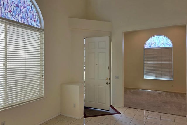 132 Citrine Ct, Gardena, CA 90248 — photo 5 of 22