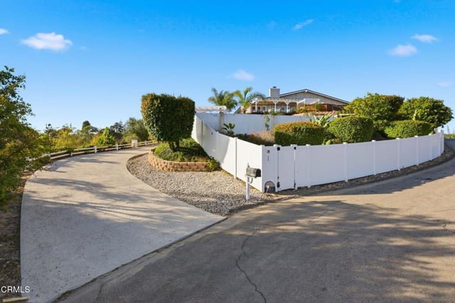 585 Otero Court, Camarillo, CA 93010 — photo 2 of 69