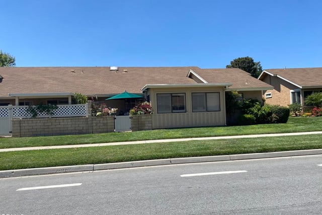39104 Village 39, Camarillo, CA 93012 — photo 3 of 37