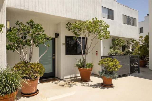 2500 Abbot Kinney Boulevard 20, Venice, CA 90291 — photo 16 of 26