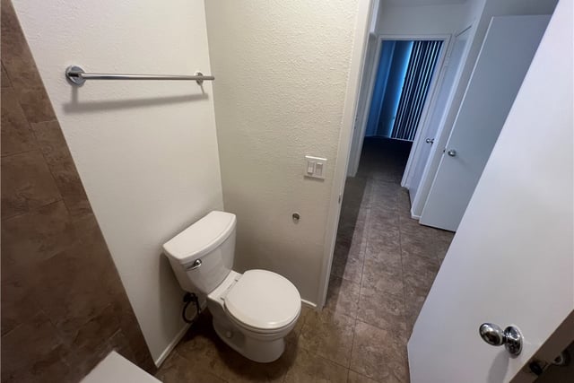 24151 Unit 345 Del Monte, Valencia, CA 91355 — photo 29 of 38