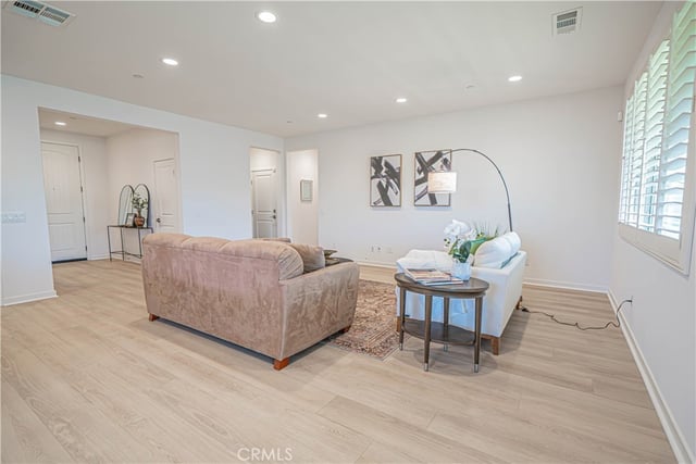 28824 Rise Court, Canyon Country, CA 91350 — photo 13 of 68