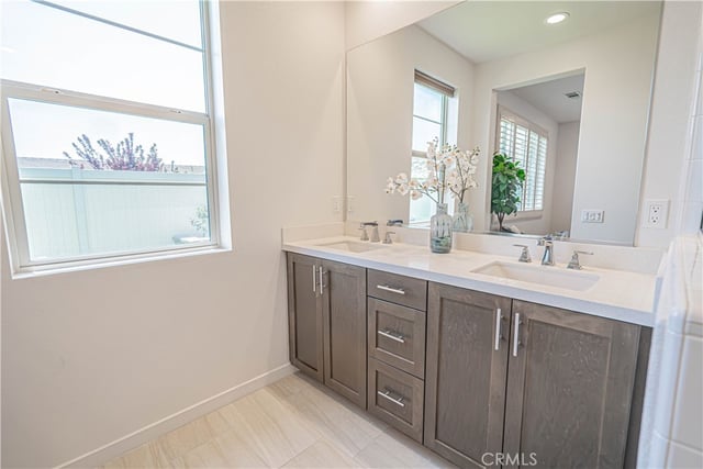 28824 Rise Court, Canyon Country, CA 91350 — photo 26 of 68