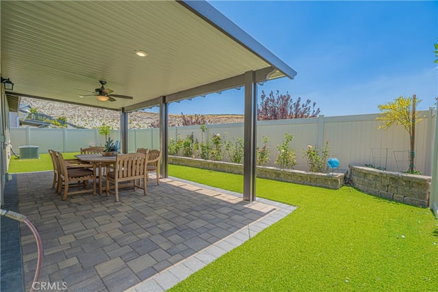 28824 Rise Court, Canyon Country, CA 91350 — photo 31 of 68