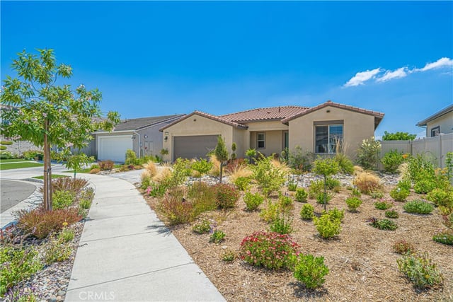 28824 Rise Court, Canyon Country, CA 91350 — photo 42 of 68