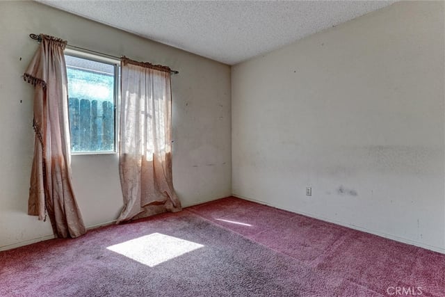 2812 Fairfield Avenue, Palmdale, CA 93550 — photo 23 of 41