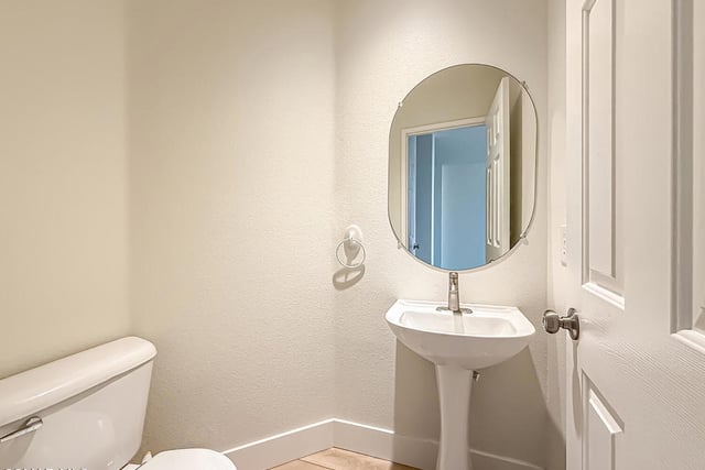 1743 Duskwood Way, Simi Valley, CA 93065 — photo 10 of 58