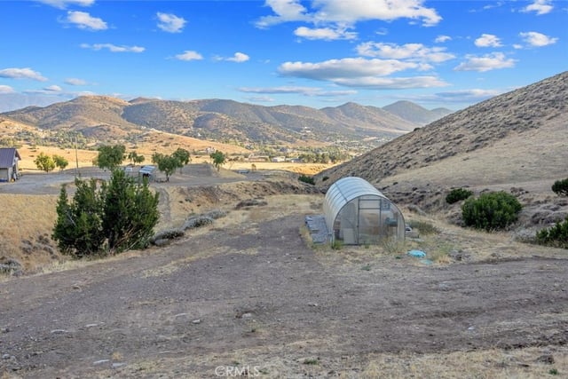 6931 Sierra, Agua Dulce, CA 91390 — photo 51 of 75