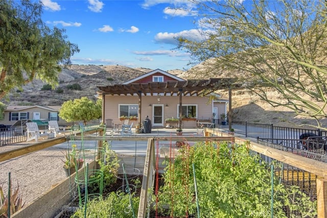 6931 Sierra, Agua Dulce, CA 91390 — photo 7 of 75