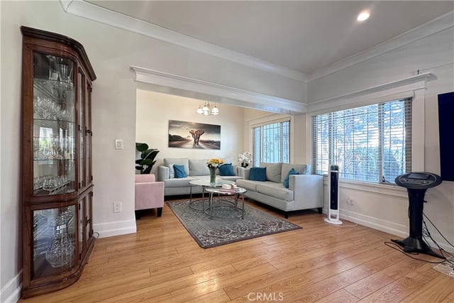 1558 N Kenmore, Los Angeles, CA 90027 — photo 16 of 36