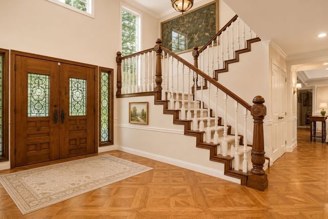 16201 Meadowcrest Road, Sherman Oaks, CA 91403 — photo 4 of 73