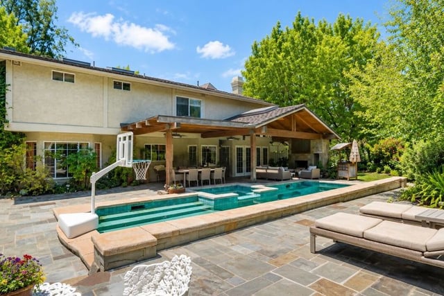 16201 Meadowcrest Road, Sherman Oaks, CA 91403 — photo 53 of 73