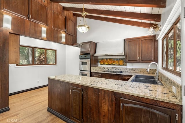736 Crater Oak Drive, Calabasas, CA 91302 — photo 7 of 44