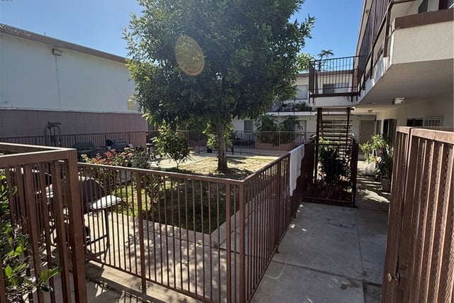 13040 Dronfield Ave 1, Sylmar, CA 91342 — photo 3 of 6