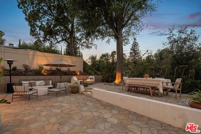 23811 Berdon Street, Woodland Hills, CA 91367 — photo 40 of 51