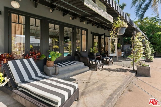 1903 Preuss Road, Los Angeles, CA 90034 — photo 36 of 44