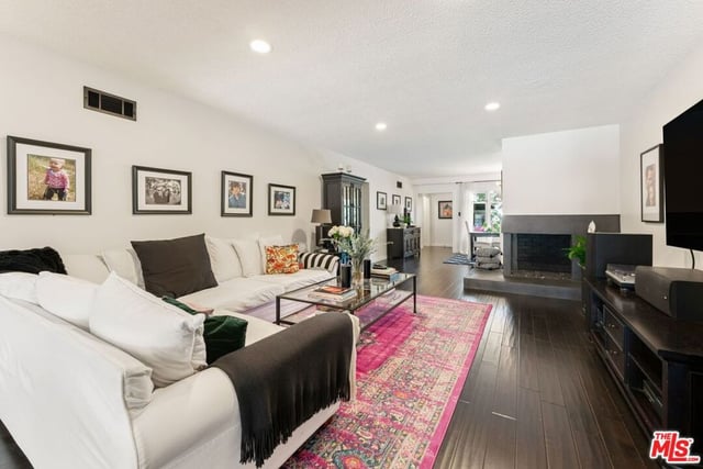 1903 Preuss Road, Los Angeles, CA 90034 — photo 9 of 44