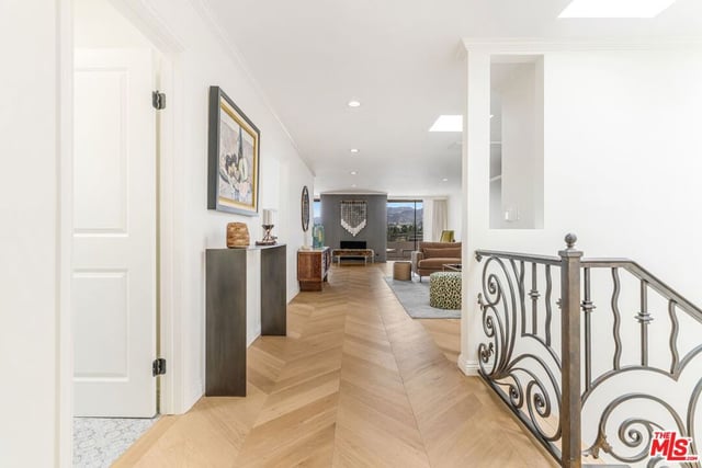 15480 Antioch Street 300A, Pacific Palisades, CA 90272 — photo 3 of 40