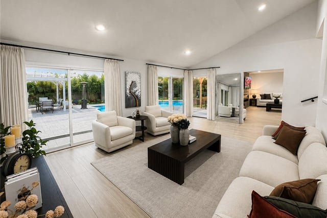 4301 Cezanne Avenue, Woodland Hills, CA 91364 — photo 11 of 46