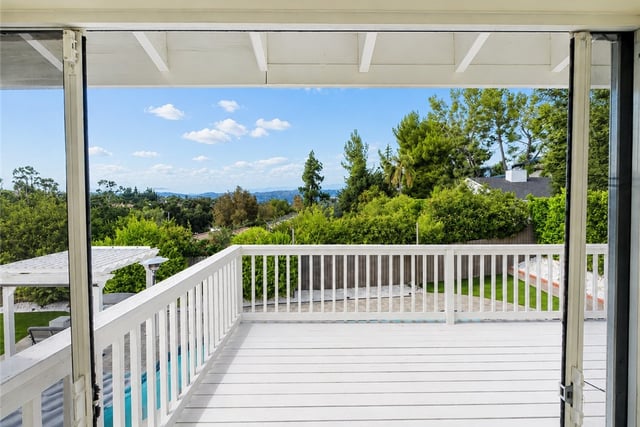 4301 Cezanne Avenue, Woodland Hills, CA 91364 — photo 19 of 46