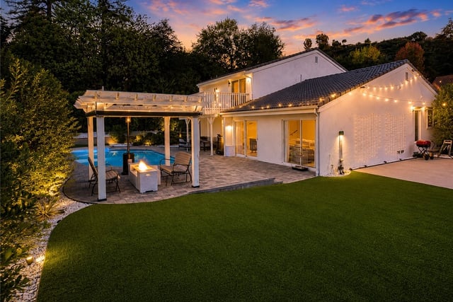 4301 Cezanne Avenue, Woodland Hills, CA 91364 — photo 40 of 46