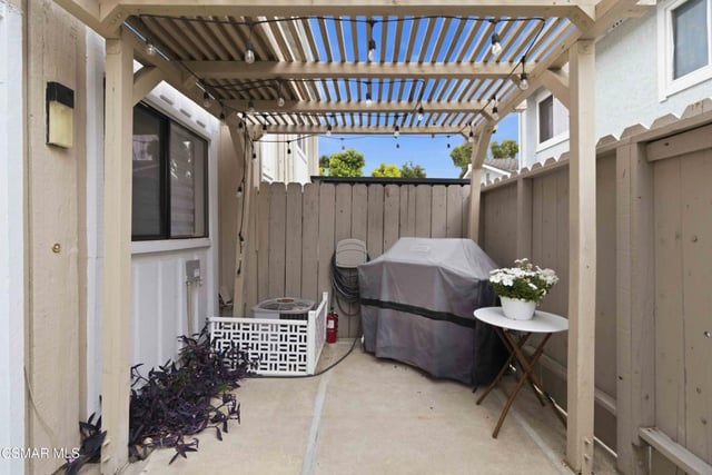 3444 Lockwood Court 18, Simi Valley, CA 93063 — photo 6 of 36