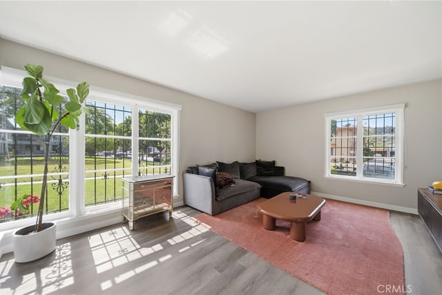 5651 Clemson Street, Los Angeles, CA 90016 — photo 23 of 34