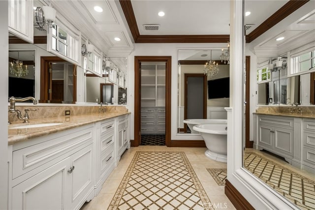 93 Giralda, Long Beach, CA 90803 — photo 28 of 66