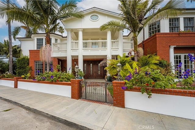 93 Giralda, Long Beach, CA 90803 — photo 4 of 66