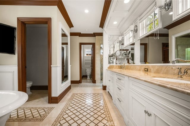 93 Giralda, Long Beach, CA 90803 — photo 45 of 66