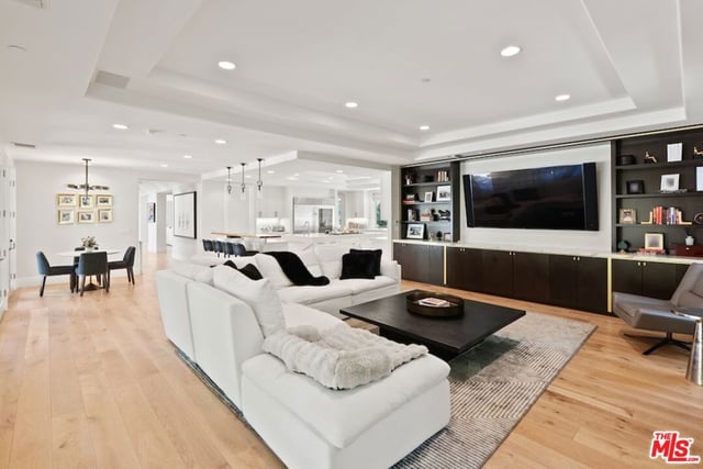 23593 Park South Street, Calabasas, CA 91302 — photo 34 of 74