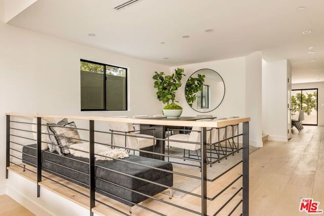 922 West Knoll Drive, West Hollywood, CA 90069 — photo 13 of 46