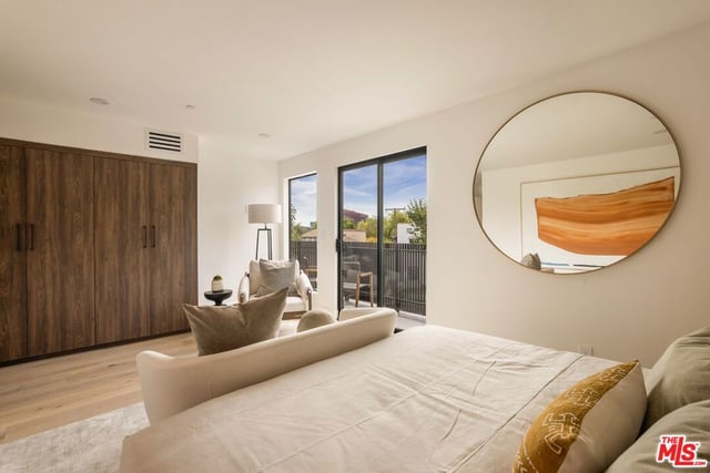 922 West Knoll Drive, West Hollywood, CA 90069 — photo 27 of 46