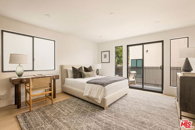 922 West Knoll Drive, West Hollywood, CA 90069 — photo 30 of 46