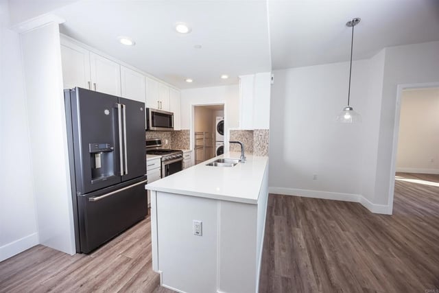 1101 S Harvard Boulevard 510, Los Angeles, CA 90006 — photo 10 of 24