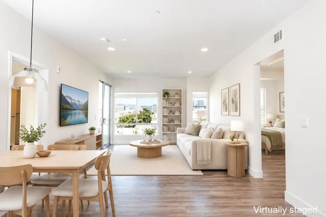 1101 S Harvard Boulevard 510, Los Angeles, CA 90006 — photo 2 of 24