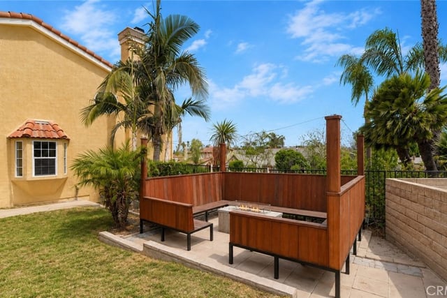 3243 Yardley, Simi Valley, CA 93063 — photo 17 of 75