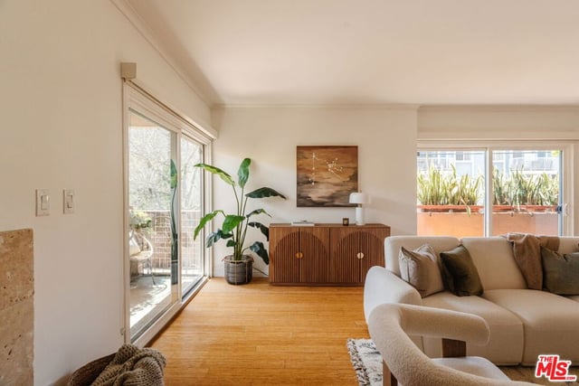 10760 Missouri Avenue 102, Los Angeles, CA 90025 — photo 9 of 26